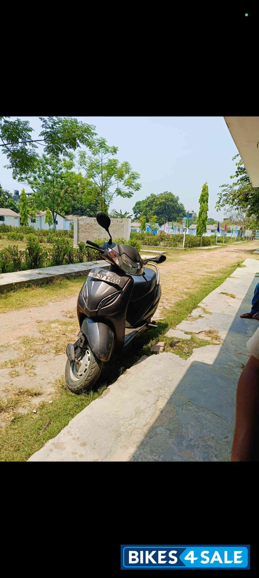 Gray Honda Activa 5G