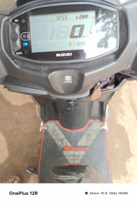 Suzuki Avenis 125 Ride Connect Edition