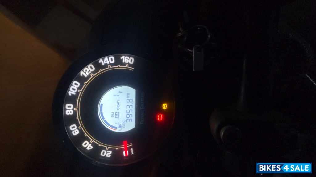 Royal Enfield Hunter 350 Metro