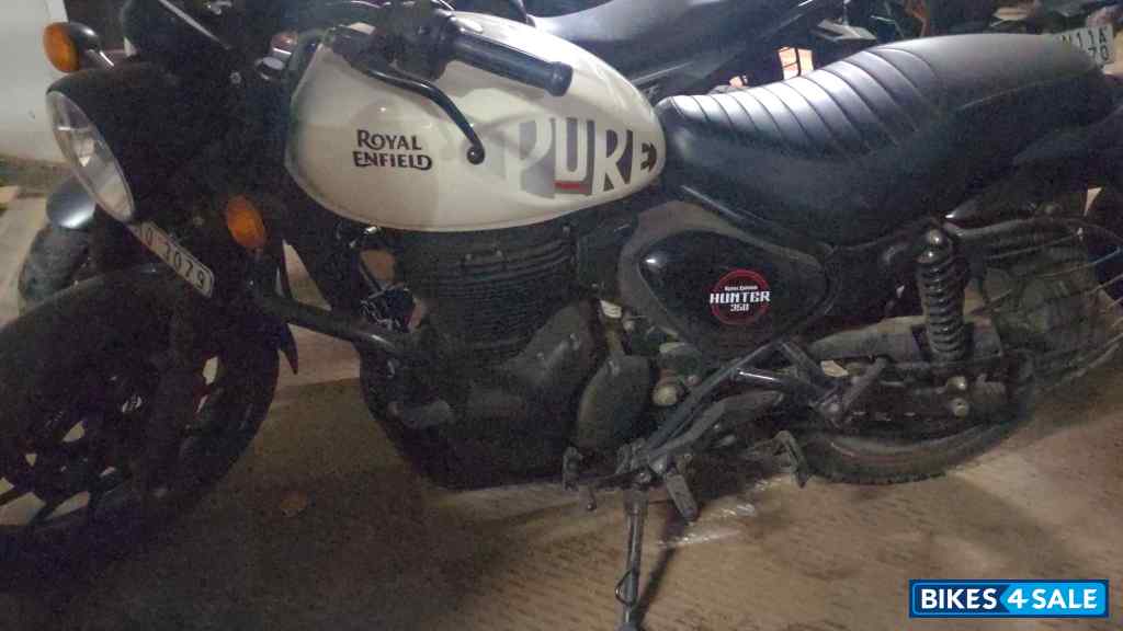 Royal Enfield Hunter 350 Metro