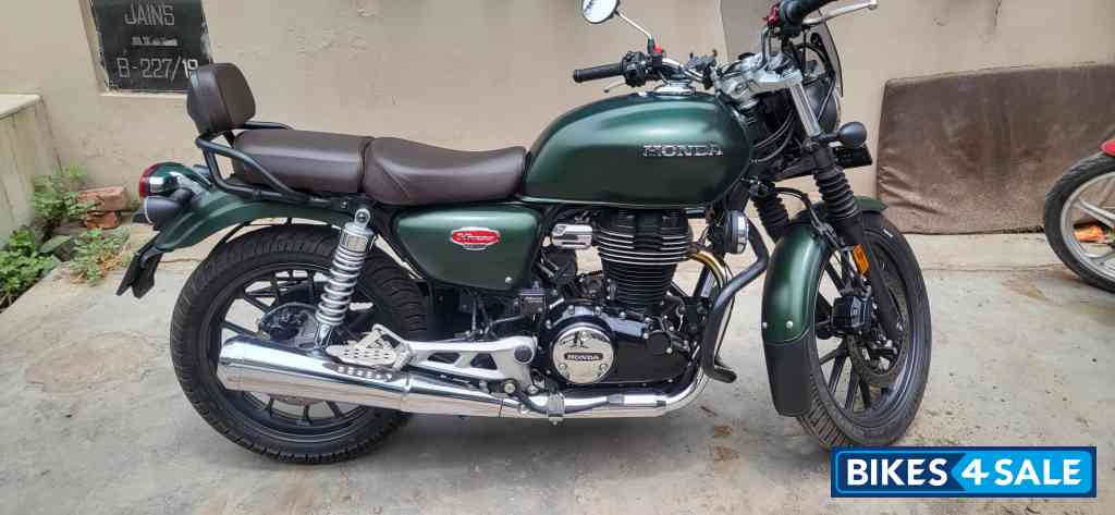 Matte Marshal Green Metallic Honda Hness CB350 DLX Pro