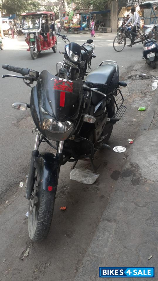 Black Bajaj Pulsar 150 DTSi