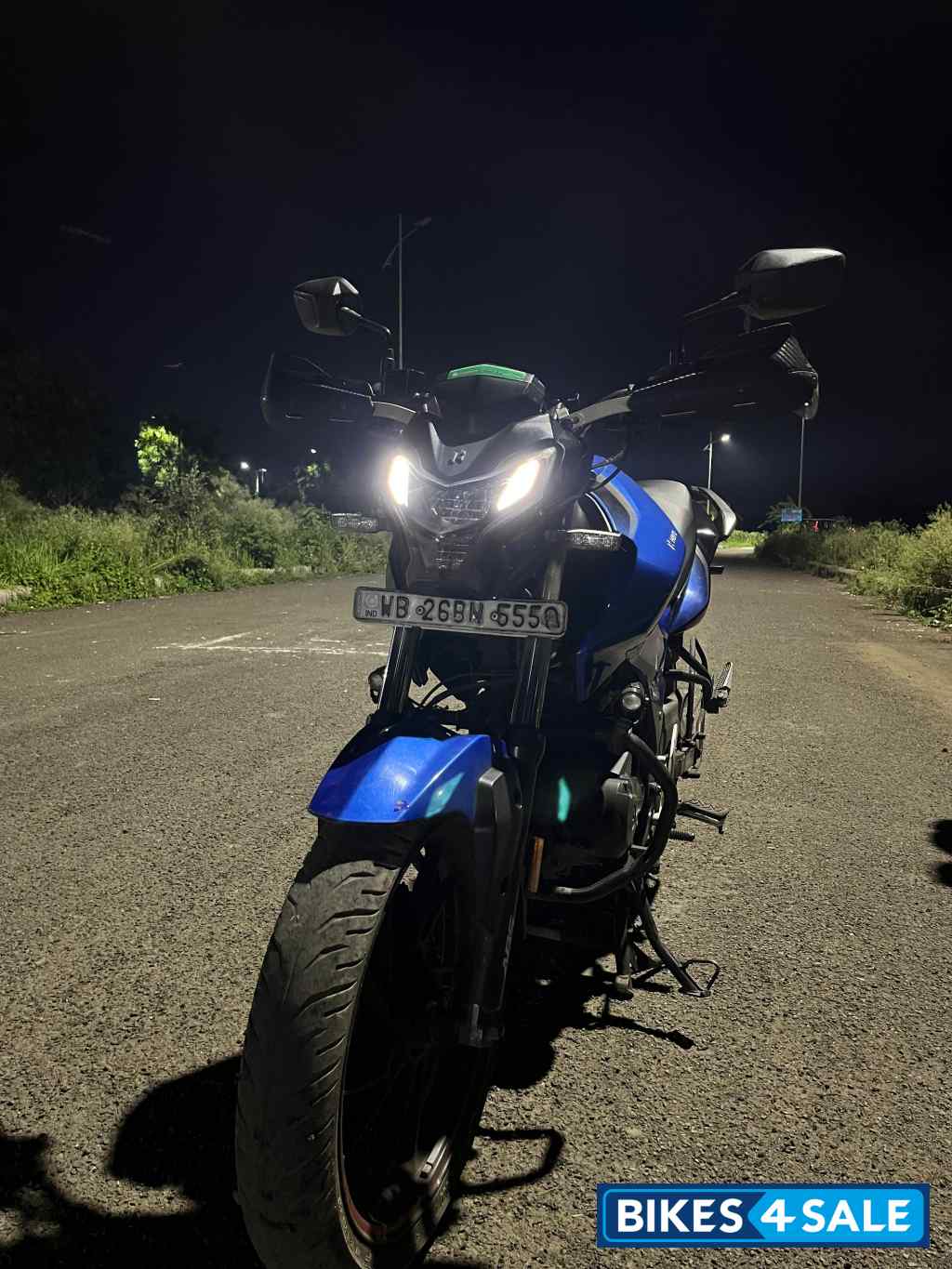 Blue And Black Hero Xtreme 160R