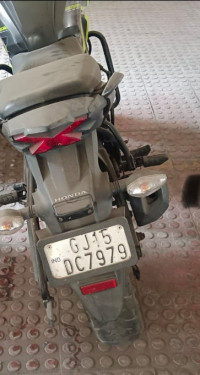 Honda CB Hornet 160R