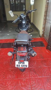 Bajaj Avenger Street 180