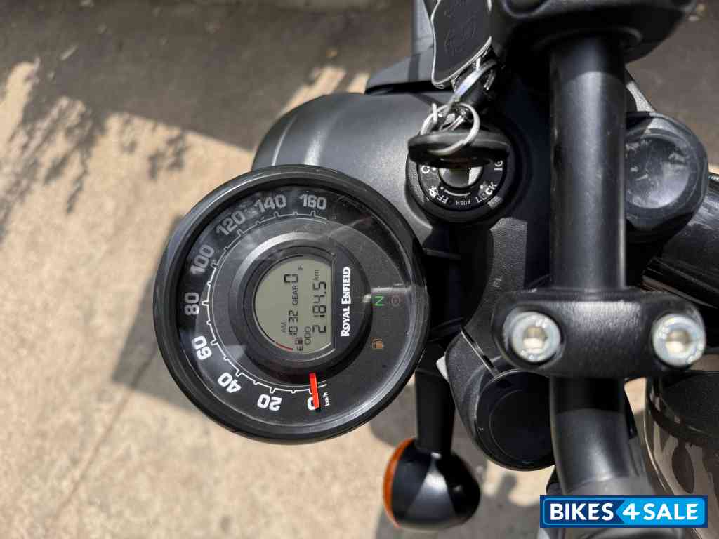Royal Enfield Hunter 350 Retro