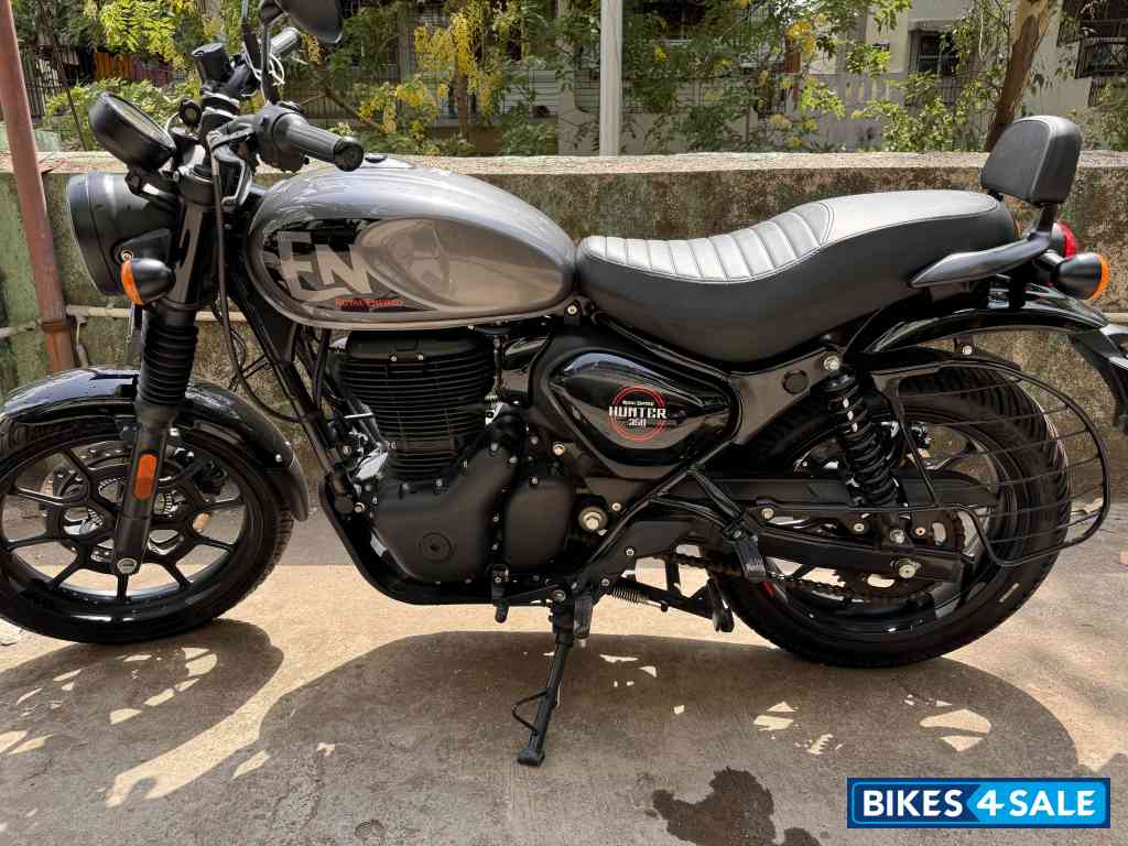 Royal Enfield Hunter 350 Retro
