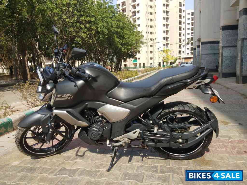 Matt Black Yamaha FZ-S FI V3 BS6