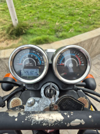 Royal Enfield Thunderbird X 350