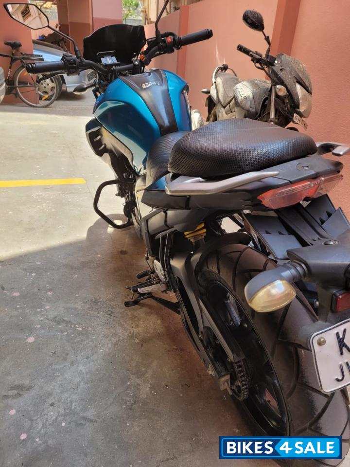 Yamaha FZ25