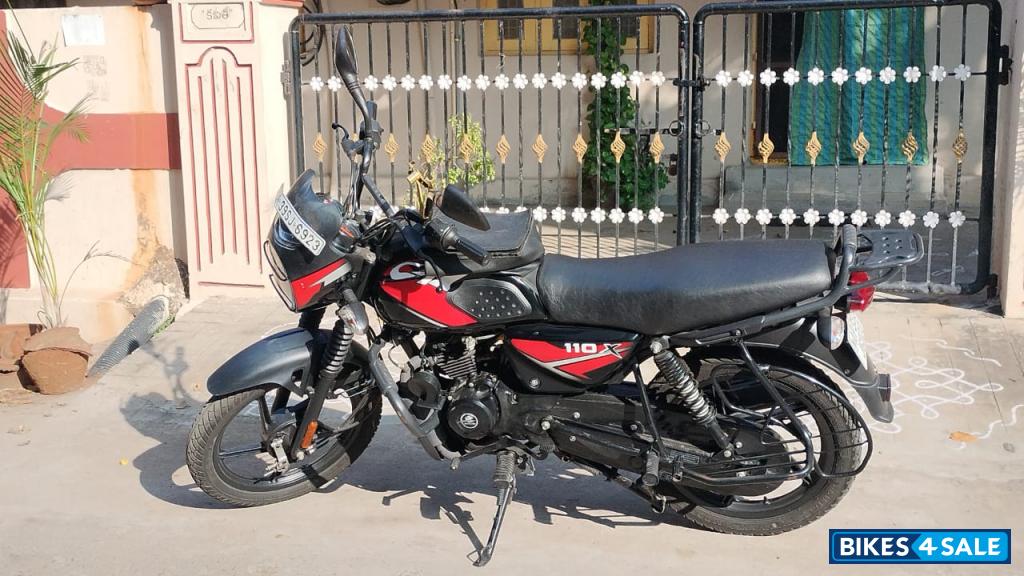 Red Bajaj CT110X