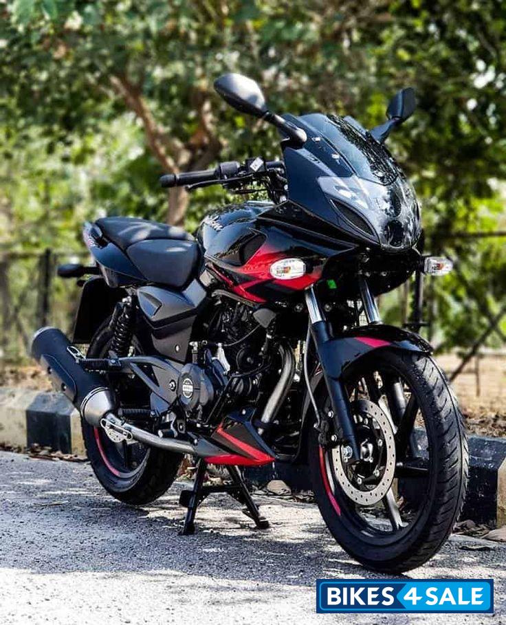 Bajaj Pulsar 220F