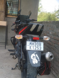 Bajaj Pulsar 220F