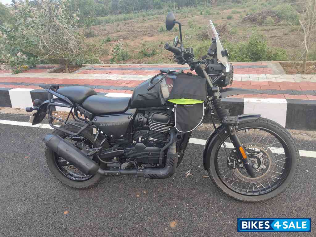 Yezdi Adventure Matte