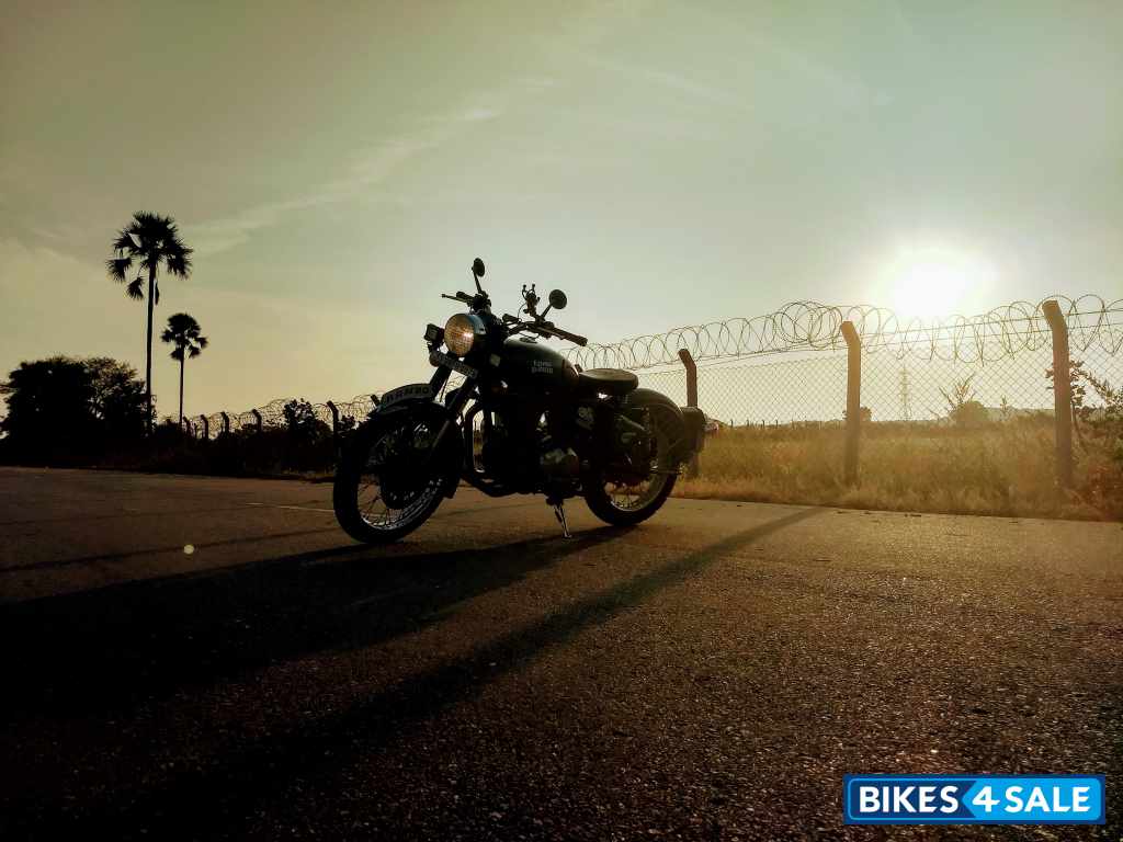 Blue Royal Enfield Classic Squadron Blue Blue Royal Enfield Classic Squadron Blue