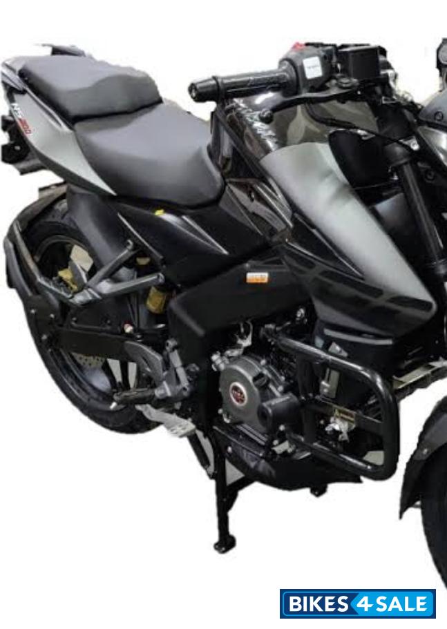 Bajaj Pulsar NS200