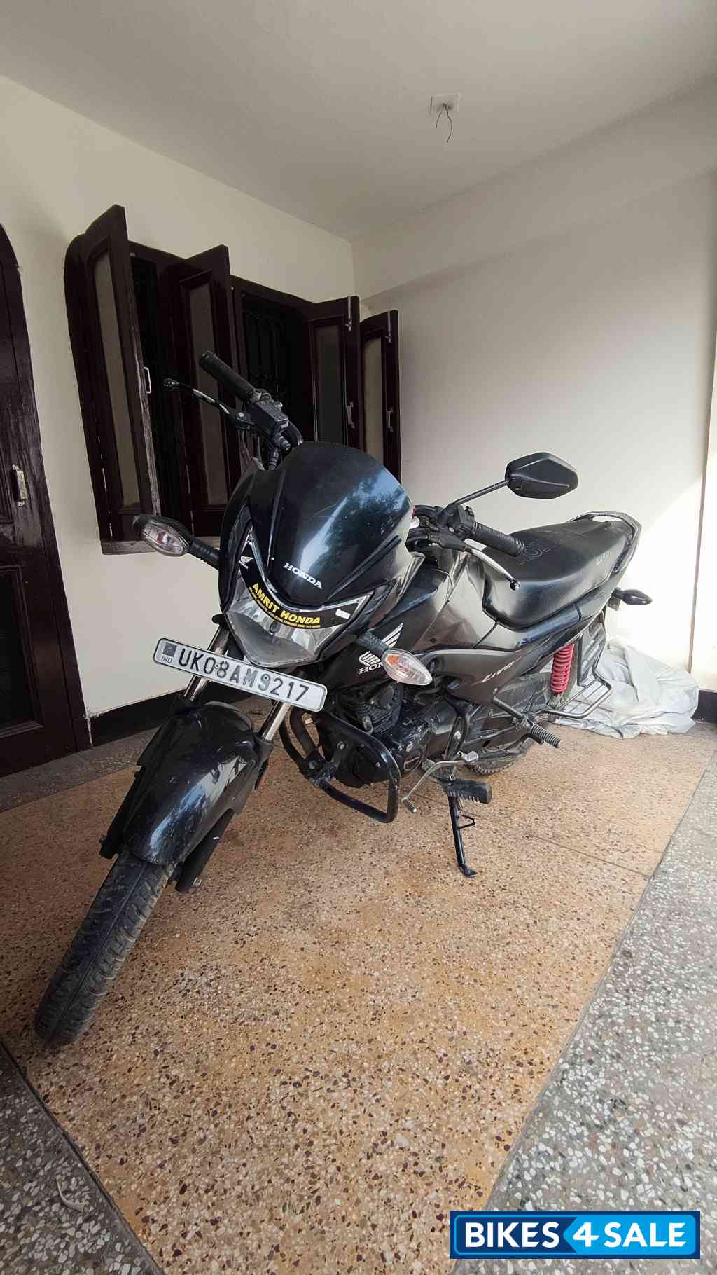 Black Honda Livo 110 Black Honda Livo 110