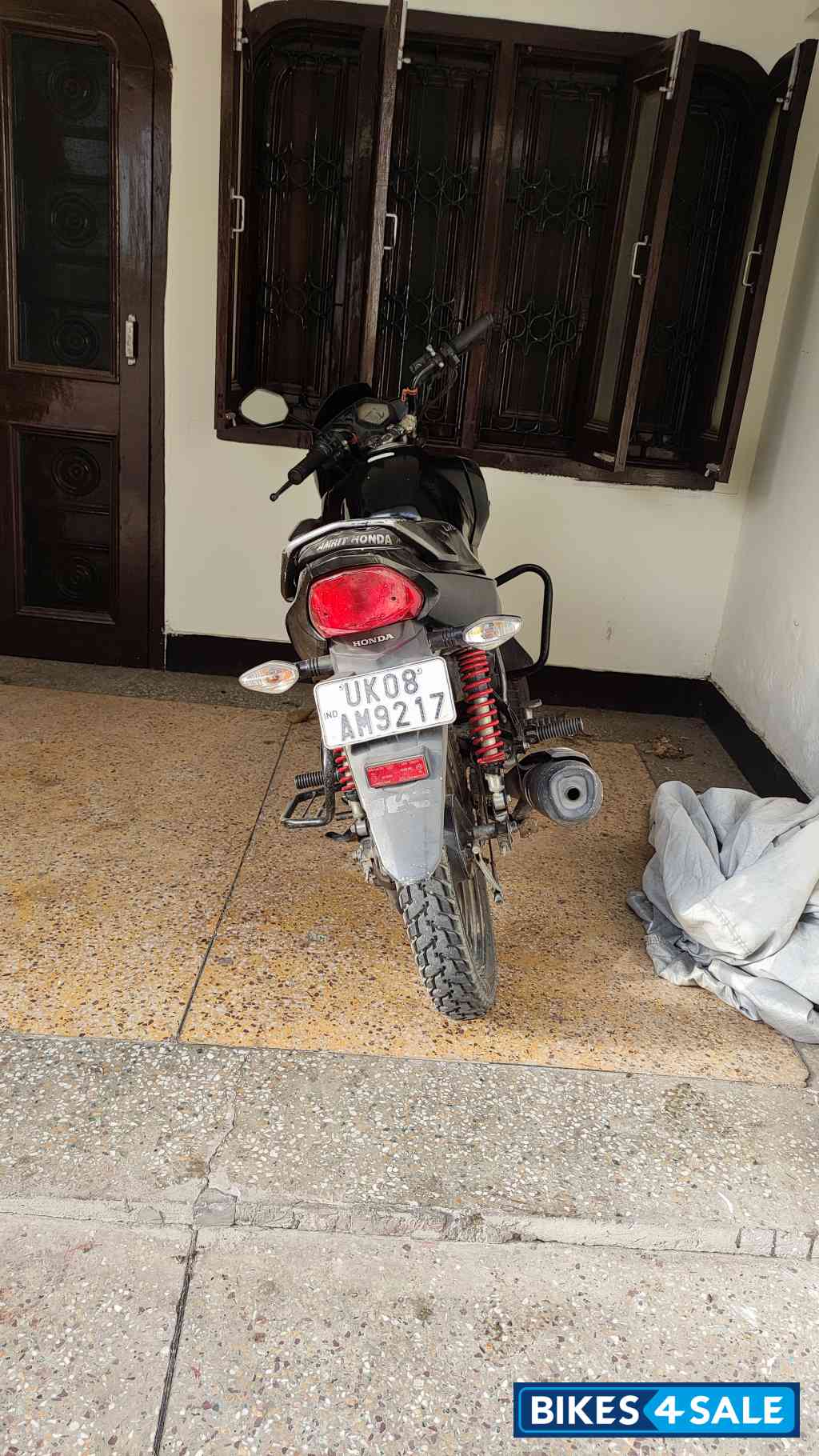 Black Honda Livo 110 Black Honda Livo 110