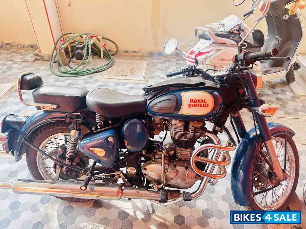 Royal Enfield Classic 350