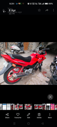 Red Hero Karizma