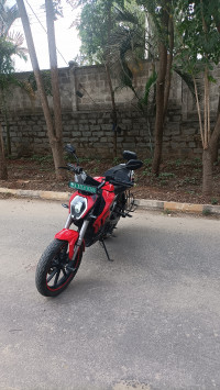 Revolt RV 400 2022 Model