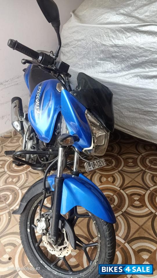 Bajaj Discover 125 ST