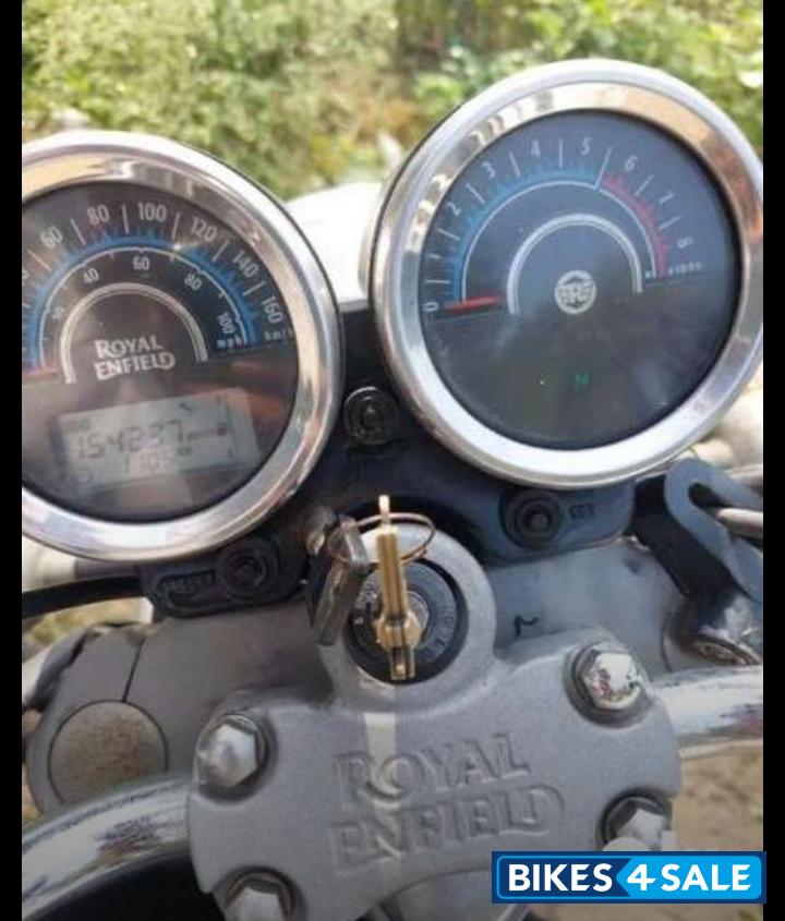 Royal Enfield Thunderbird 350