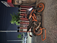 Phantom Black KTM Duke 250