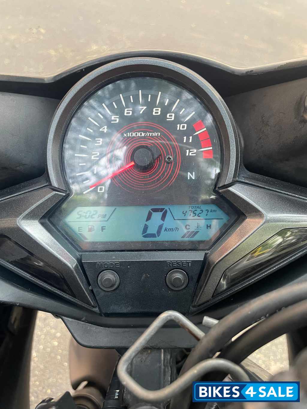 Matte Axis Gray Metallic With  Honda CBR 250R ABS