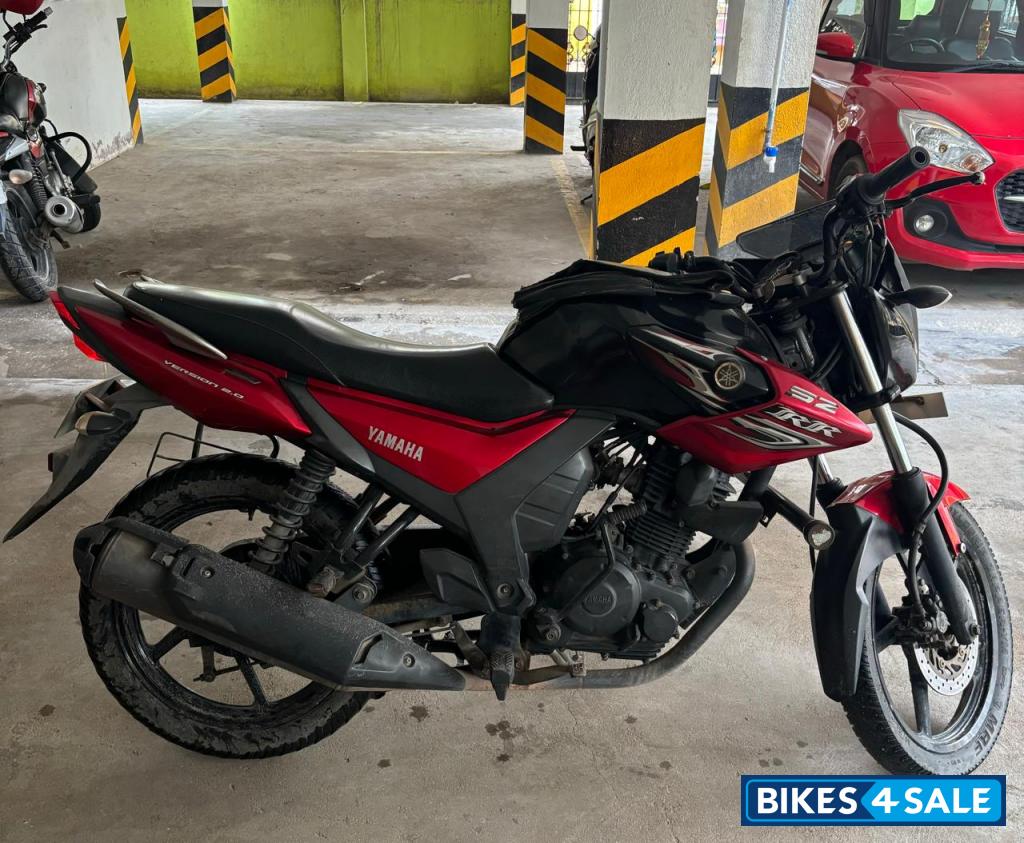 Red Yamaha SZ-RR V2 Red Yamaha SZ-RR V2