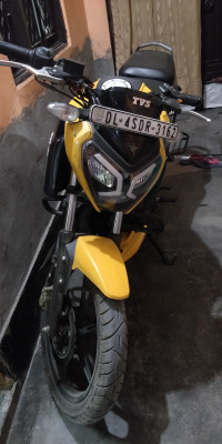 Yellow TVS Raider Split Seat