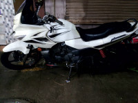 White Hero Karizma R