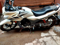 White Hero Karizma R