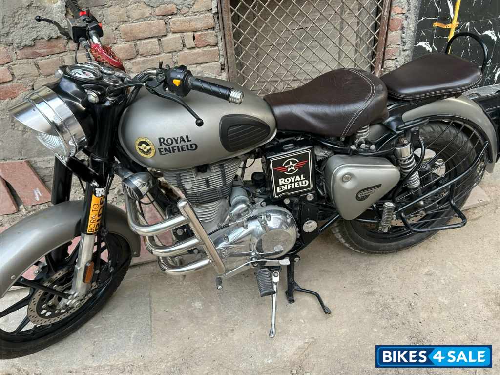 Royal Enfield Classic Gunmetal Grey