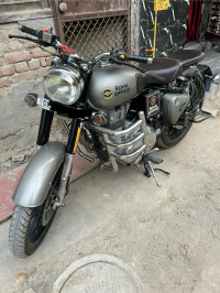 Royal Enfield Classic Gunmetal Grey