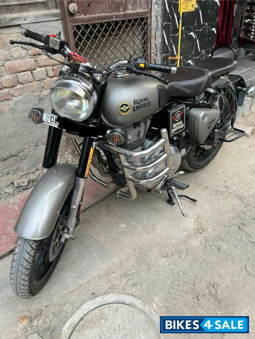 Royal Enfield Classic Gunmetal Grey