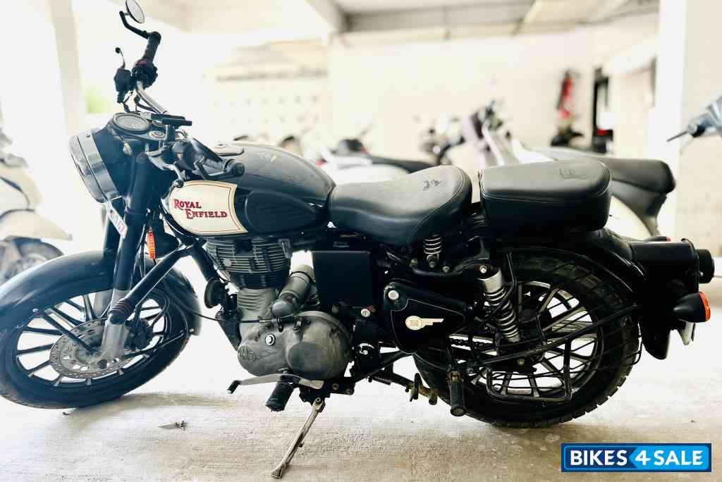 Royal Enfield Classic 350 Royal Enfield Classic 350