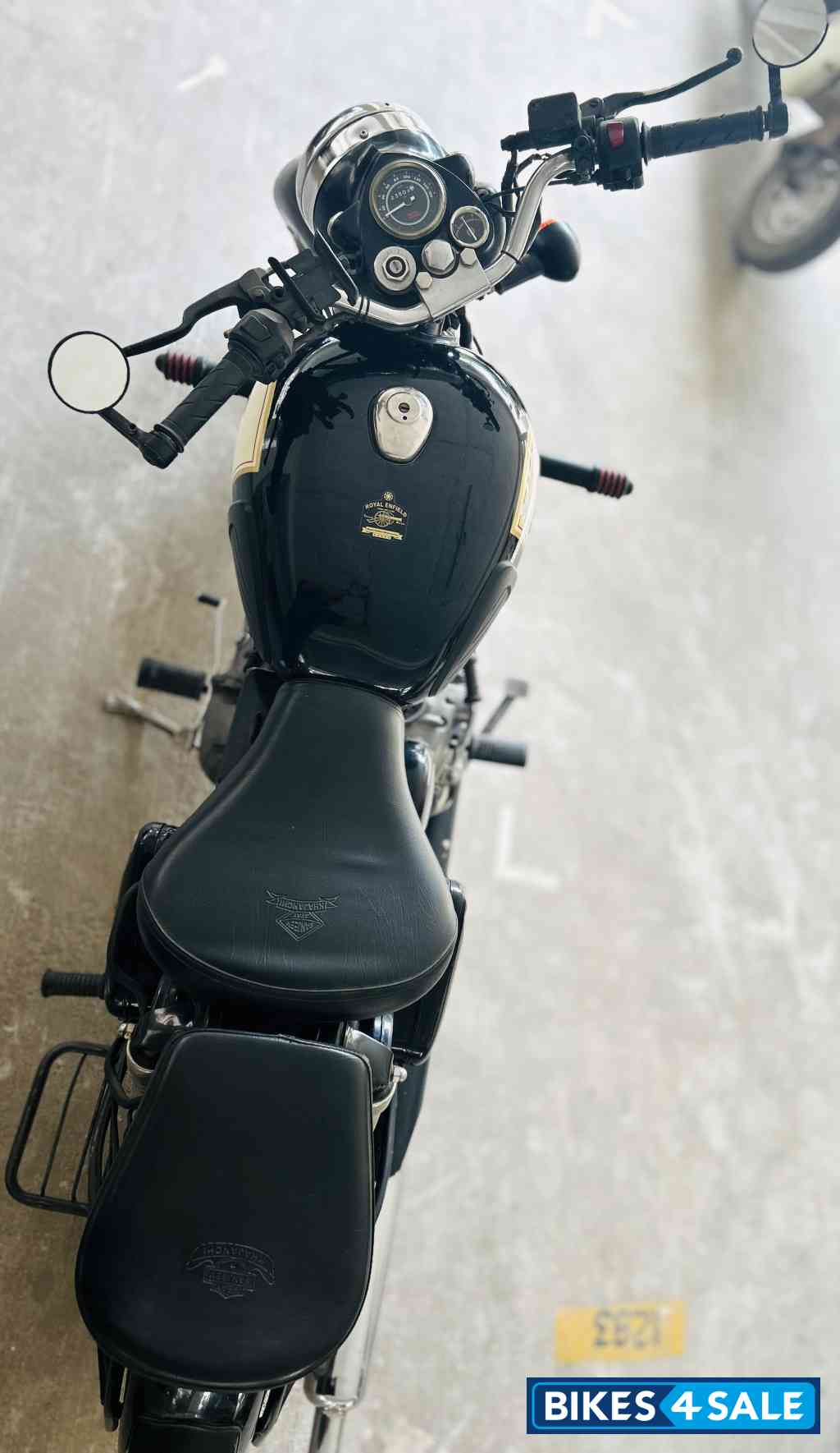 Royal Enfield Classic 350 Royal Enfield Classic 350