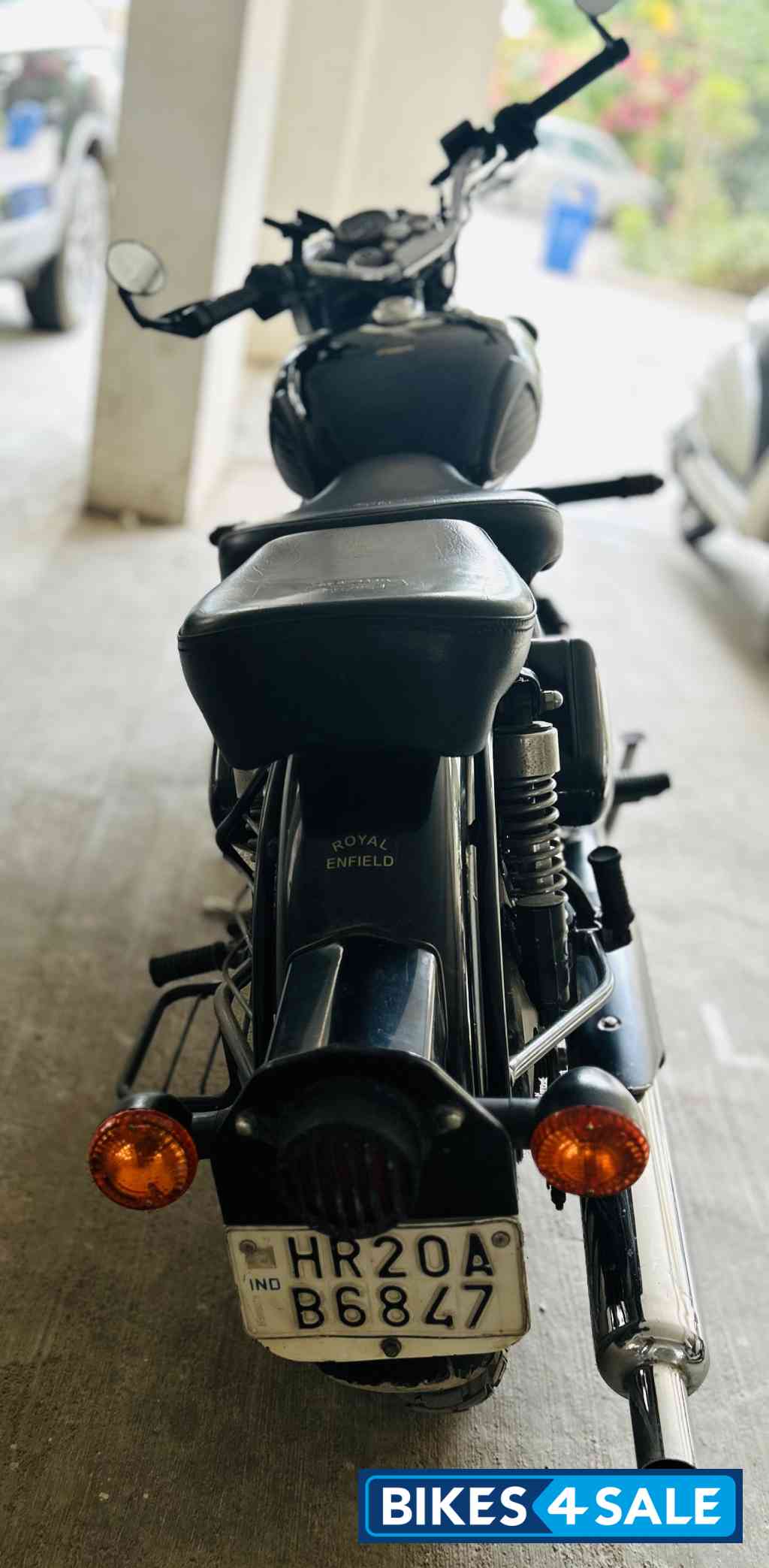 Royal Enfield Classic 350 Royal Enfield Classic 350