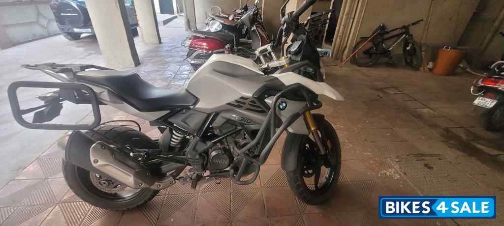 Polar White BMW G 310 GS BS6