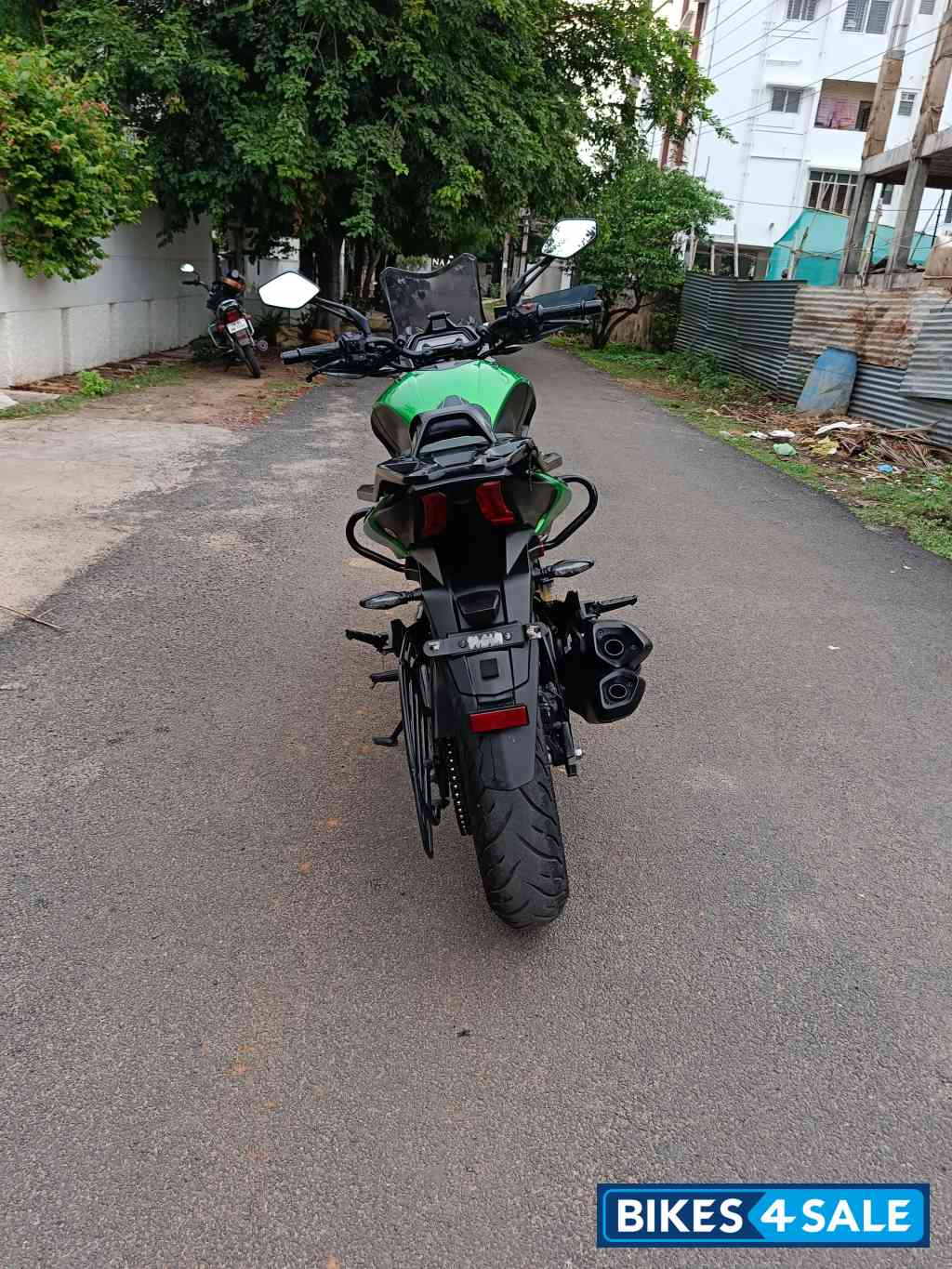 Green Bajaj Dominar 400 ABS BS6