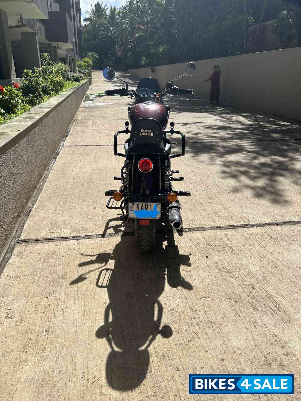 Red Royal Enfield Meteor 350 Stellar