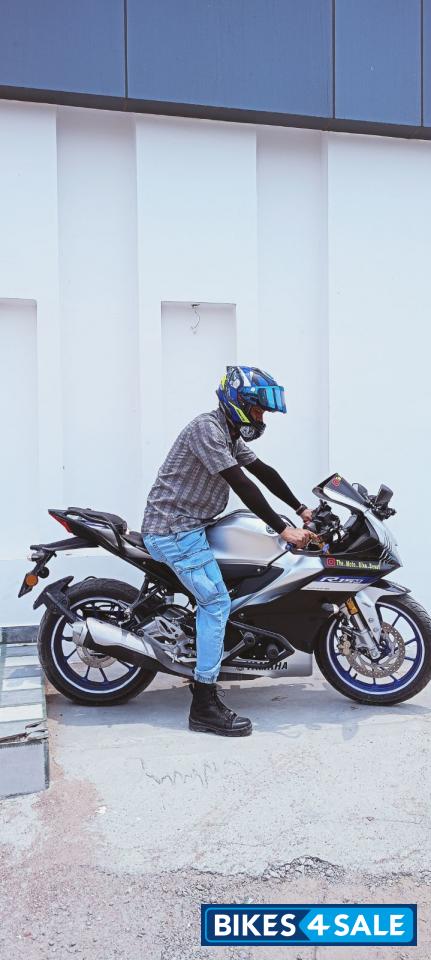 Grey Color Yamaha R15M
