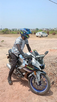 Grey Color Yamaha R15M