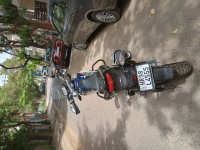 White Hero Xpulse 200 4V 2023 Edition