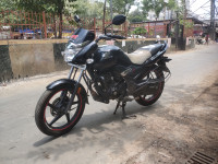 Black Honda Unicorn 160 BS6