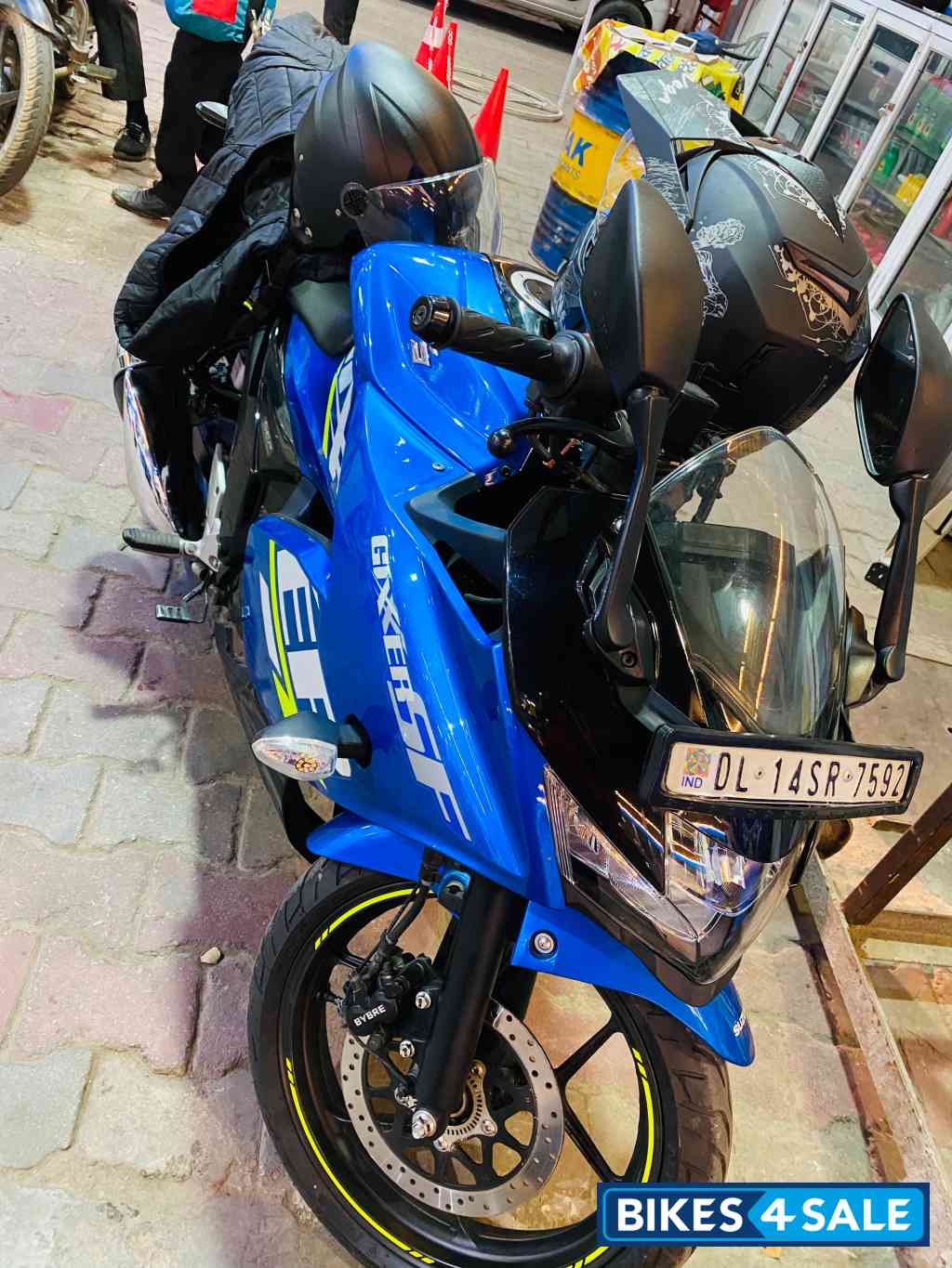 Suzuki Gixxer SF