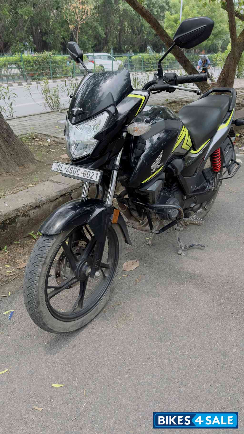 Balck Neon Honda SP 125 BSVI Balck Neon Honda SP 125 BSVI