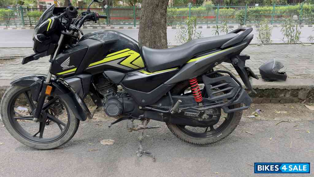 Balck Neon Honda SP 125 BSVI Balck Neon Honda SP 125 BSVI