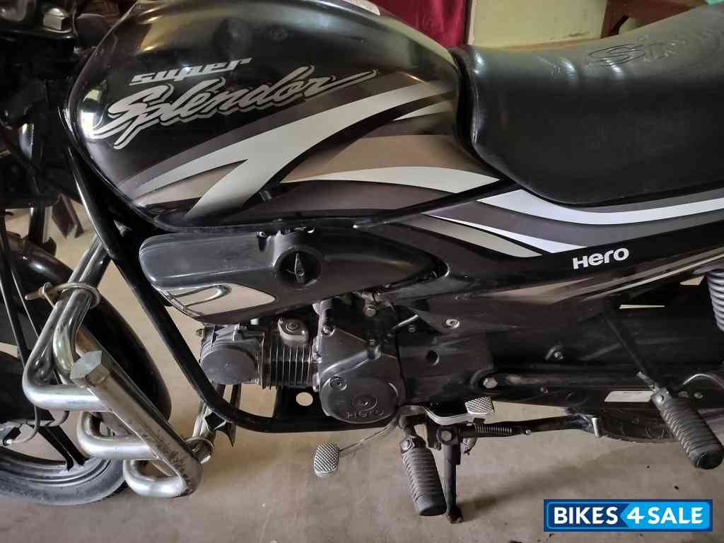 Black White Hero Super Splendor